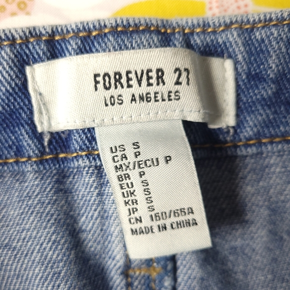 NWT Forever 21 Denim Belted Mini Skirt - Picture 6 of 10